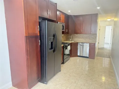 8422 Little Neck Parkway Floral Park NY 11001