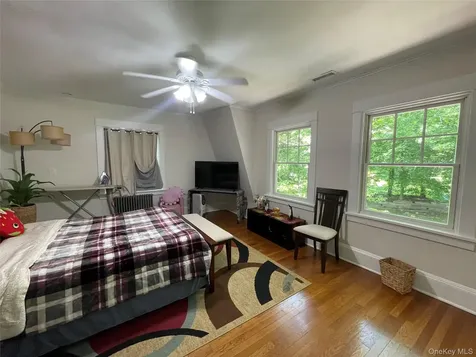 38 Gedney Park Drive White Plains NY 10605