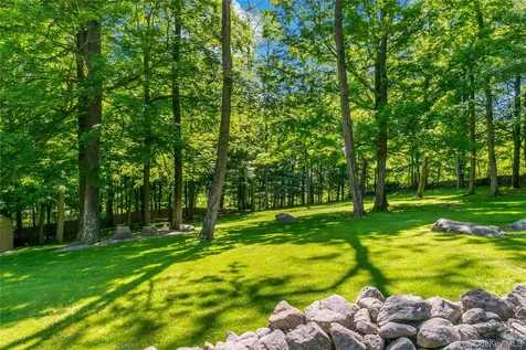 37 Mountain Brook Drive Cold Spring NY 10516