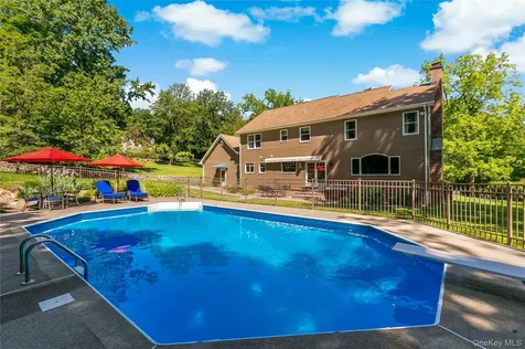 37 Mountain Brook Drive Cold Spring NY 10516
