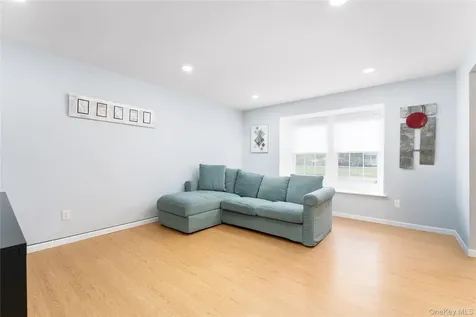 12 Annandale Road Stony Brook NY 11790