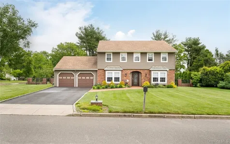 12 Annandale Road Stony Brook NY 11790