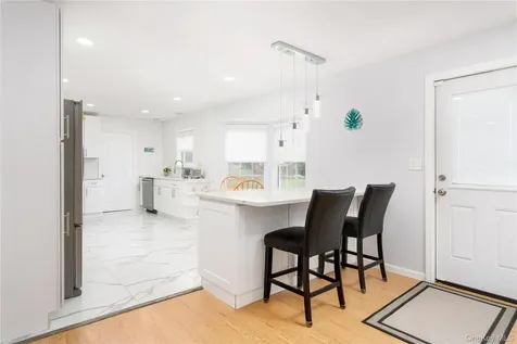 12 Annandale Road Stony Brook NY 11790