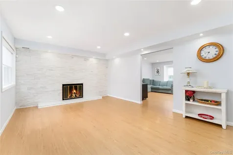 12 Annandale Road Stony Brook NY 11790