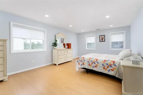 12 Annandale Road Stony Brook NY 11790