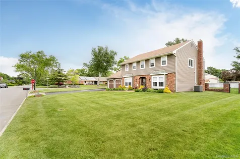 12 Annandale Road Stony Brook NY 11790