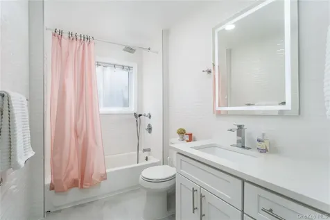 12 Annandale Road Stony Brook NY 11790