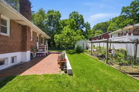 351 Grandview Boulevard Yonkers NY 10710