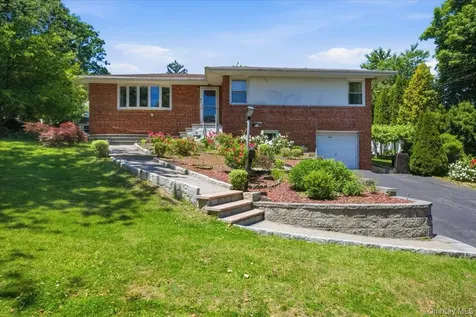 351 Grandview Boulevard Yonkers NY 10710