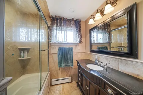 4 Sharon Drive Coram NY 11727