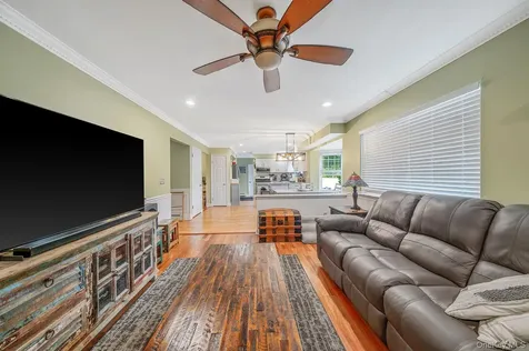 4 Sharon Drive Coram NY 11727