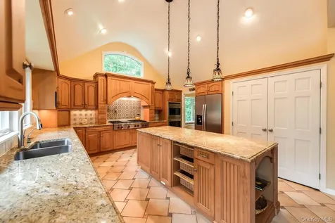 121 Andrews Road Lagrangeville NY 12540