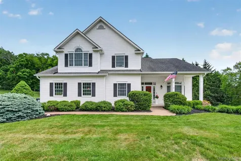 8 Twin Spring Lane Call Listing Agent NY 10921
