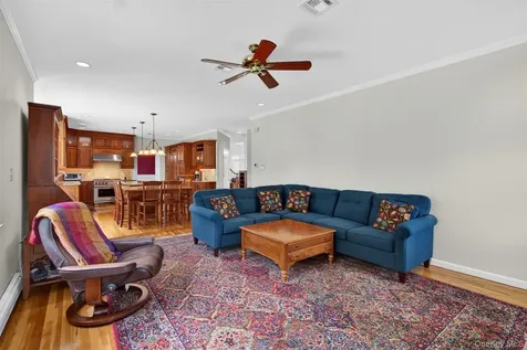 8 Twin Spring Lane Call Listing Agent NY 10921