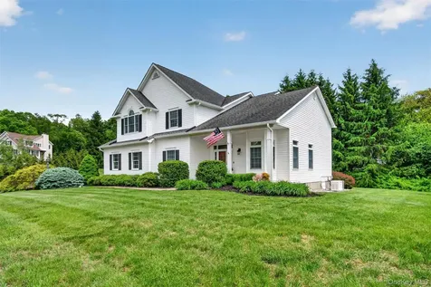 8 Twin Spring Lane Call Listing Agent NY 10921