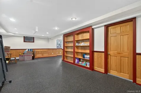 8 Twin Spring Lane Call Listing Agent NY 10921