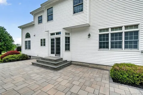8 Twin Spring Lane Call Listing Agent NY 10921