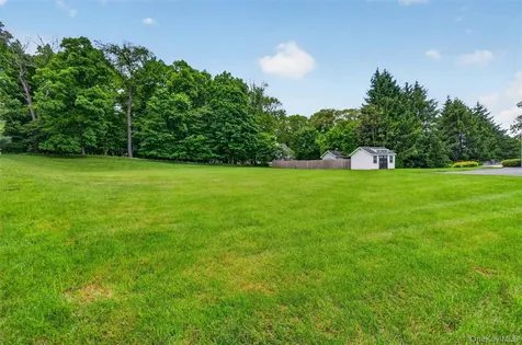 8 Twin Spring Lane Call Listing Agent NY 10921