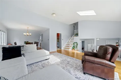 161 Sunset Road Massapequa NY 11758