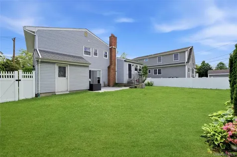 161 Sunset Road Massapequa NY 11758
