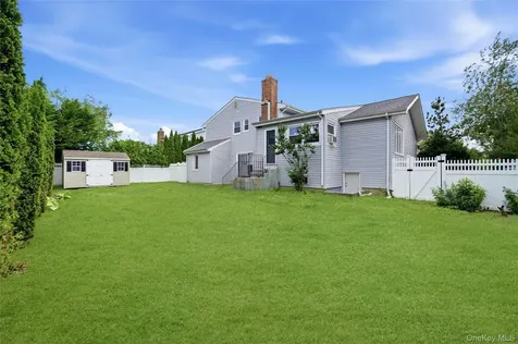 161 Sunset Road Massapequa NY 11758