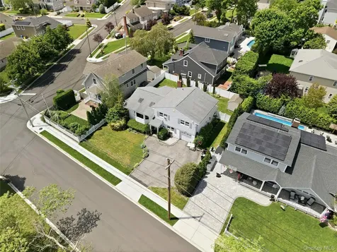 161 Sunset Road Massapequa NY 11758
