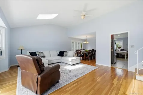 161 Sunset Road Massapequa NY 11758