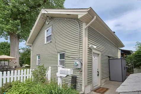 108 Lincoln Avenue E West Harrison NY 10604