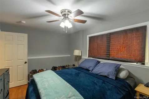 395 Saldane Avenue North Babylon NY 11703