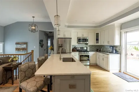 395 Saldane Avenue North Babylon NY 11703