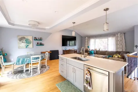 395 Saldane Avenue North Babylon NY 11703