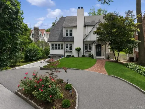 632 Colonial Avenue Pelham NY 10803