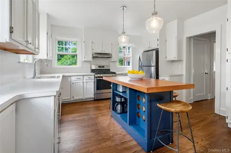 632 Colonial Avenue Pelham NY 10803