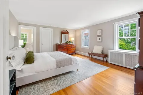 632 Colonial Avenue Pelham NY 10803