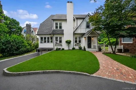 632 Colonial Avenue Pelham NY 10803