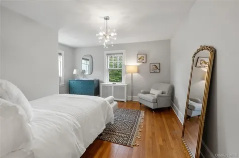 632 Colonial Avenue Pelham NY 10803