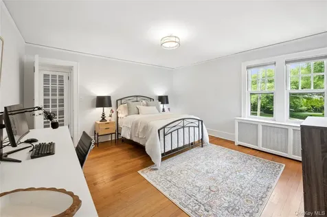 632 Colonial Avenue Pelham NY 10803