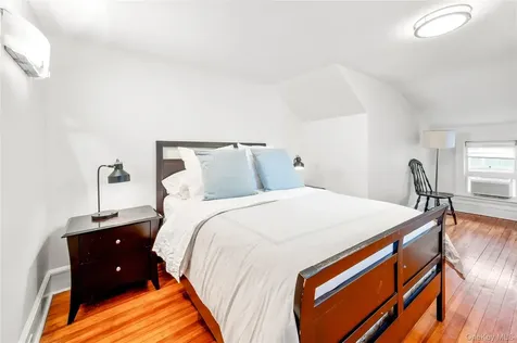 632 Colonial Avenue Pelham NY 10803