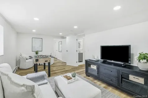 1 Arden Drive Hartsdale NY 10530
