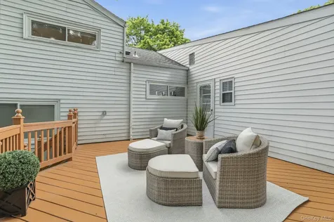 1 Arden Drive Hartsdale NY 10530