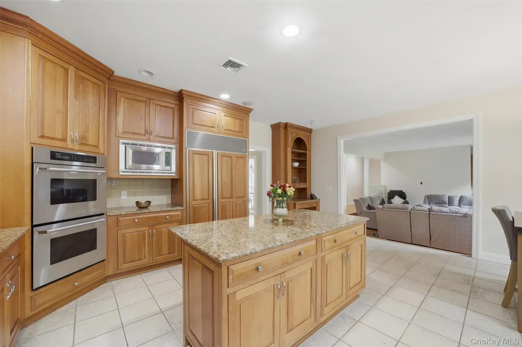 19 Shelley Lane West Harrison NY 10604