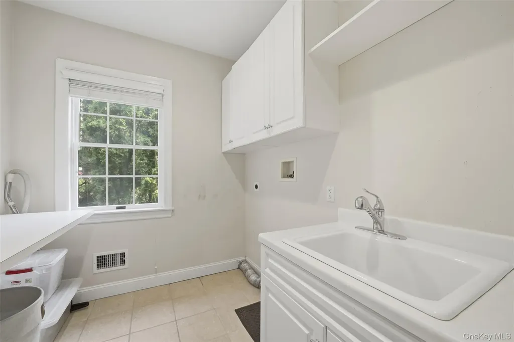 19 Shelley Lane West Harrison NY 10604