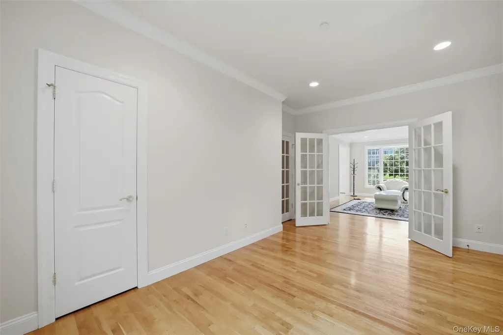 19 Shelley Lane West Harrison NY 10604