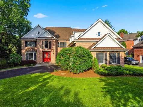 19 Shelley Lane West Harrison NY 10604