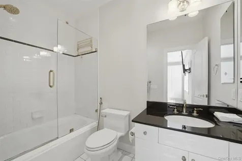 19 Shelley Lane West Harrison NY 10604