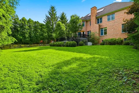 19 Shelley Lane West Harrison NY 10604