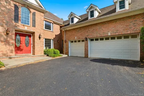 19 Shelley Lane West Harrison NY 10604