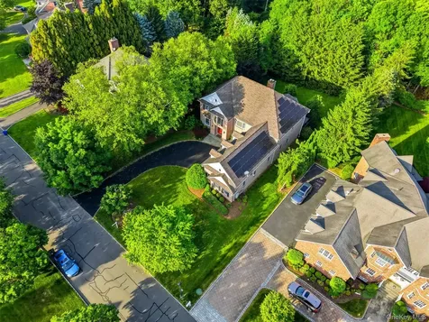 19 Shelley Lane West Harrison NY 10604
