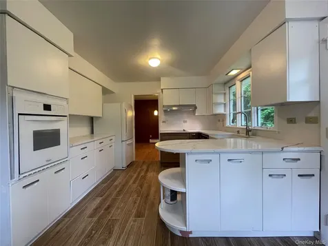 21 Young Road Katonah NY 10536