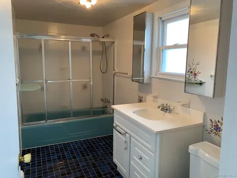 24 Hall Avenue Eastchester NY 10709